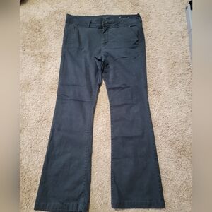 American eagle chino pants